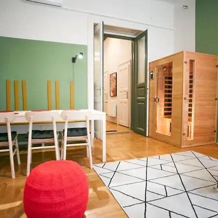 Unwind In Style W Sauna Dsgn 2Br Home Budapesta Exterior foto